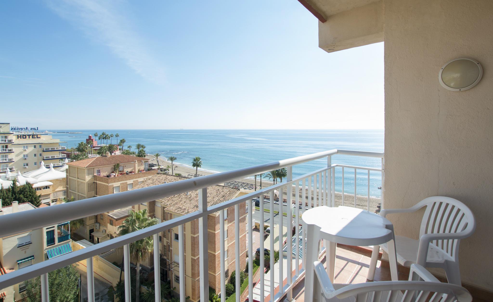 Medplaya Hotel Alba Beach Benalmadena Ngoại thất bức ảnh