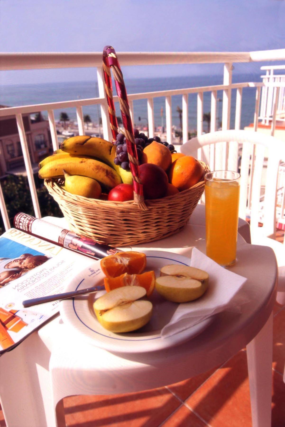 Medplaya Hotel Alba Beach Benalmadena Ngoại thất bức ảnh